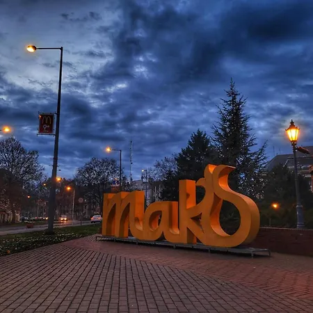 Daire Pipacs Makó