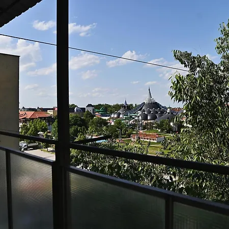 Apartament Pipacs